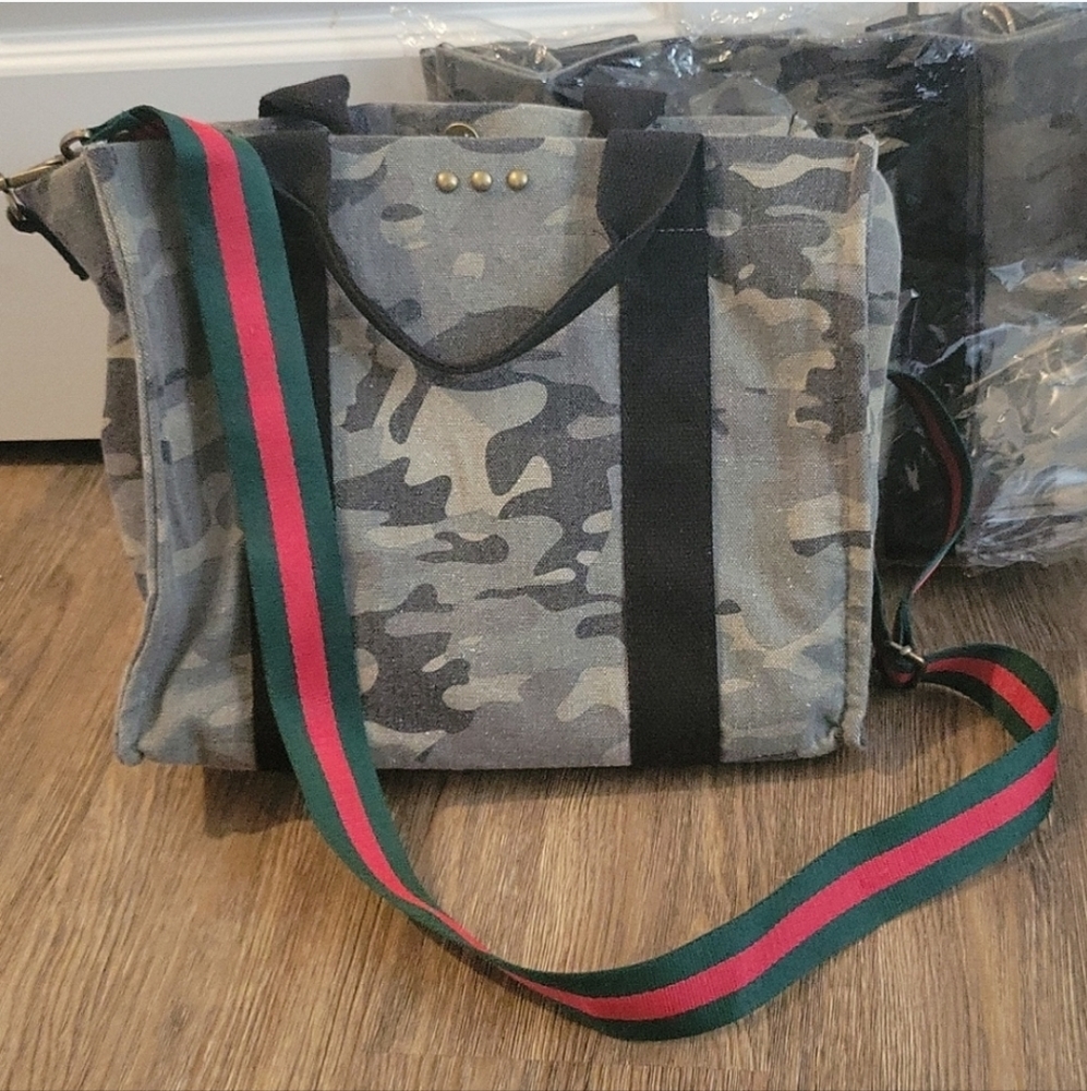 Camo crossbody